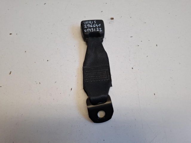 bontott TOYOTA YARIS Jobb hátsó Biztonsági Öv Csat