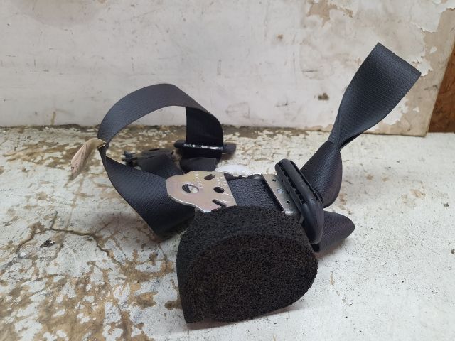 bontott TOYOTA YARIS Jobb hátsó Biztonsági Öv