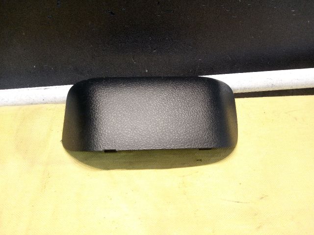 bontott TOYOTA YARIS Jobb hátsó Csomagtér Burkolat (Műanyag)