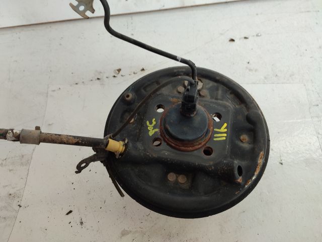 bontott TOYOTA YARIS Jobb hátsó Fék Porvédő Lemez