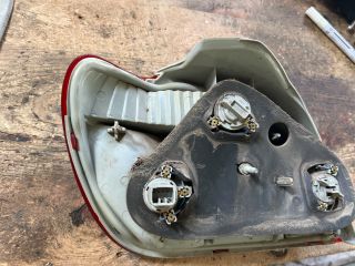 bontott TOYOTA YARIS Jobb Hátsó Lámpa