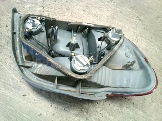 bontott TOYOTA YARIS Jobb Hátsó Lámpa