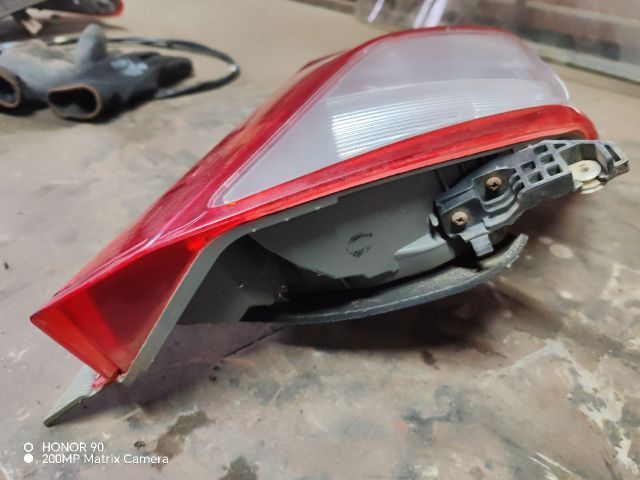 bontott TOYOTA YARIS Jobb Hátsó Lámpa