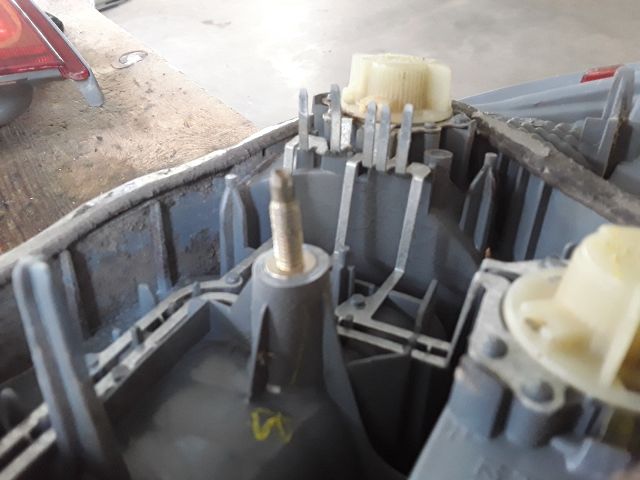 bontott TOYOTA YARIS Jobb Hátsó Lámpa