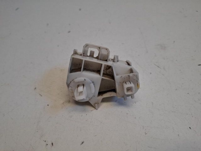 bontott TOYOTA YARIS Jobb hátsó Lökhárító Tartó (Műanyag)