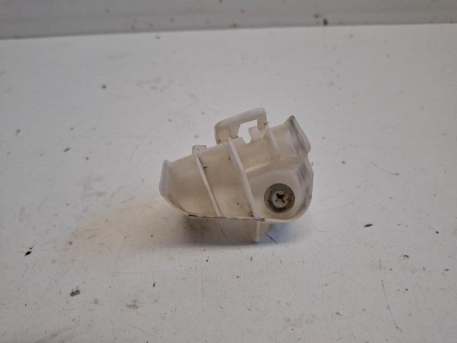 bontott TOYOTA YARIS Jobb hátsó Lökhárító Tartó (Műanyag)