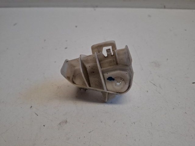 bontott TOYOTA YARIS Jobb hátsó Lökhárító Tartó (Műanyag)