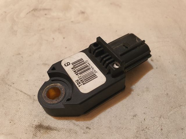 bontott TOYOTA YARIS Jobb hátsó Oldal Ütközés Érzékelő