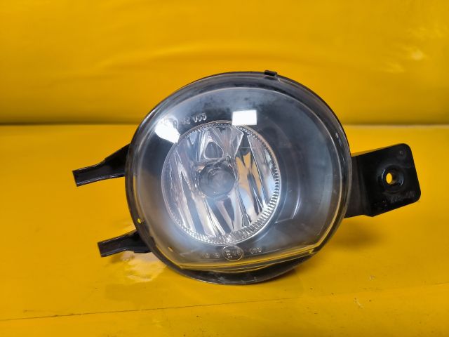 bontott TOYOTA YARIS Jobb Ködfényszóró