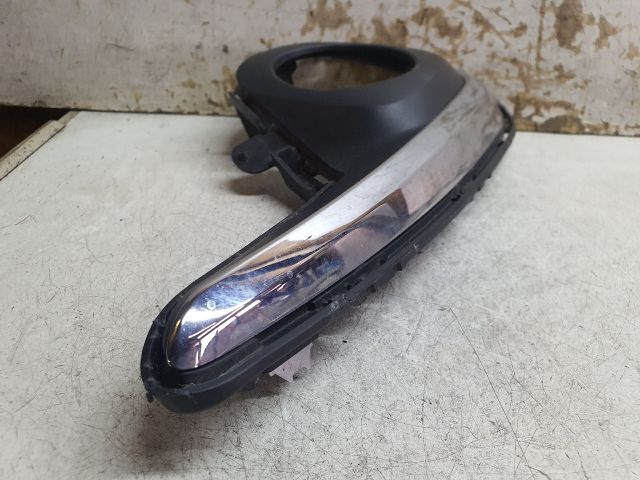 bontott TOYOTA YARIS Jobb Ködlámpa Rács