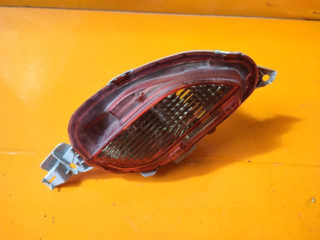 bontott TOYOTA YARIS Jobb Ködzárófény