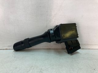 bontott TOYOTA YARIS Jobb Kormánykapcsoló Ablaktörlő