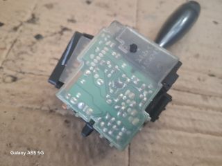 bontott TOYOTA YARIS Jobb Kormánykapcsoló Ablaktörlő