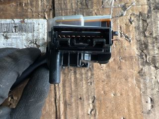 bontott TOYOTA YARIS Jobb Kormánykapcsoló Ablaktörlő