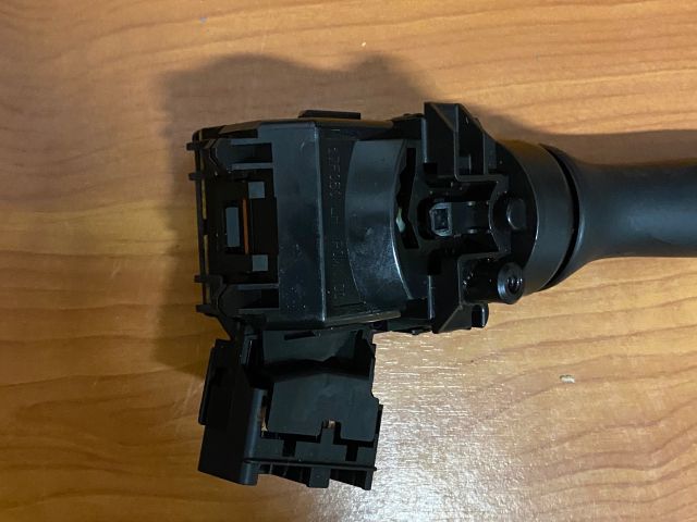 bontott TOYOTA YARIS Jobb Kormánykapcsoló Ablaktörlő