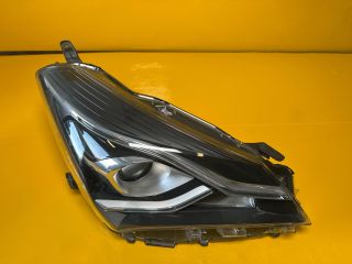 bontott TOYOTA YARIS Jobb Ledes Fényszóró