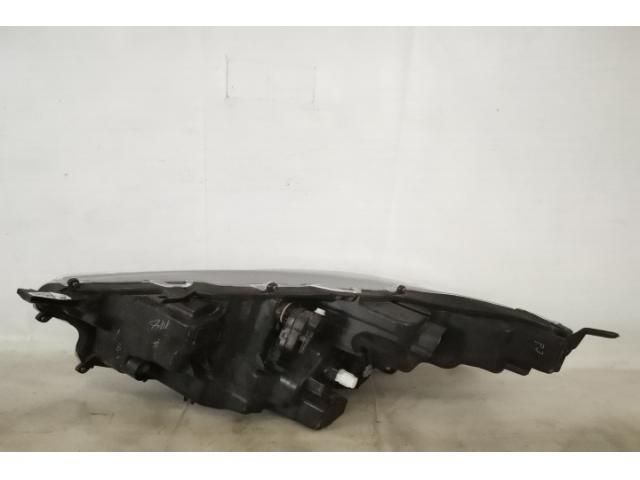 bontott TOYOTA YARIS Jobb Ledes Fényszóró