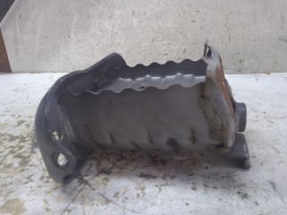 bontott TOYOTA YARIS Jobb Lökhárító Tartó Nyúlványvég