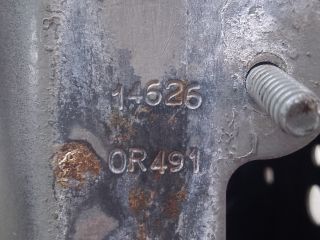 bontott TOYOTA YARIS Jobb Lökhárító Tartó Nyúlványvég