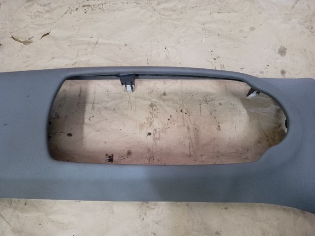 bontott TOYOTA YARIS Jobb Műszerfal Díszléc