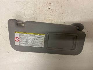 bontott TOYOTA YARIS Jobb Napellenző