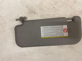 bontott TOYOTA YARIS Jobb Napellenző