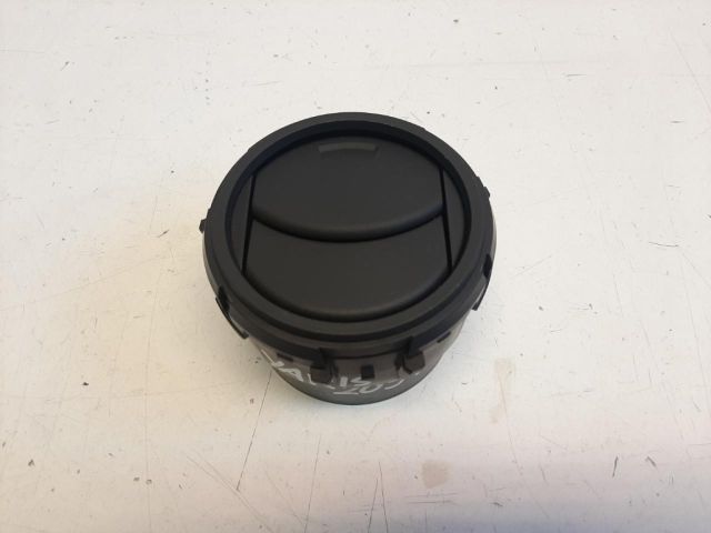 bontott TOYOTA YARIS Jobb Szellőző