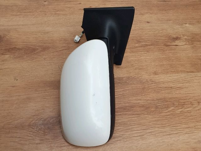 bontott TOYOTA YARIS Jobb Visszapillantó Tükör (Elektromos)