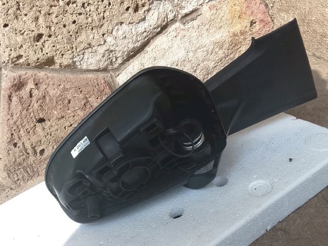 bontott TOYOTA YARIS Jobb Visszapillantó Tükör (Elektromos)