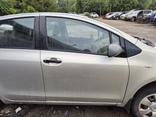 bontott TOYOTA YARIS Jobb Visszapillantó Tükör (Elektromos)