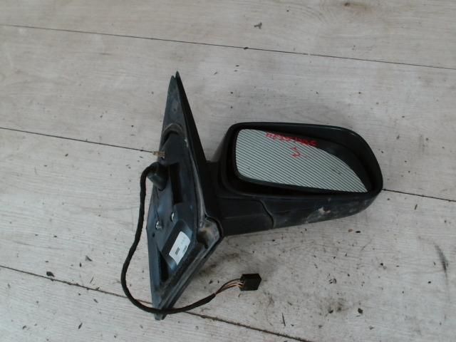 bontott TOYOTA YARIS Jobb Visszapillantó Tükör (Elektromos)