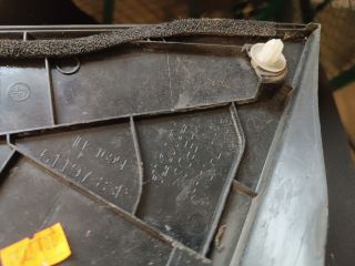 bontott TOYOTA YARIS Jobb Visszapillantó Tükör Előtti Burkolat