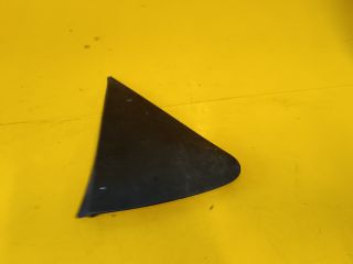 bontott TOYOTA YARIS Jobb Visszapillantó Tükör Előtti Burkolat