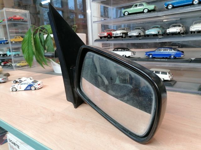 bontott TOYOTA YARIS Jobb Visszapillantó Tükör (Mechanikus)