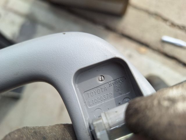 bontott TOYOTA YARIS Kapaszkodó (Pozíciófüggetlen)