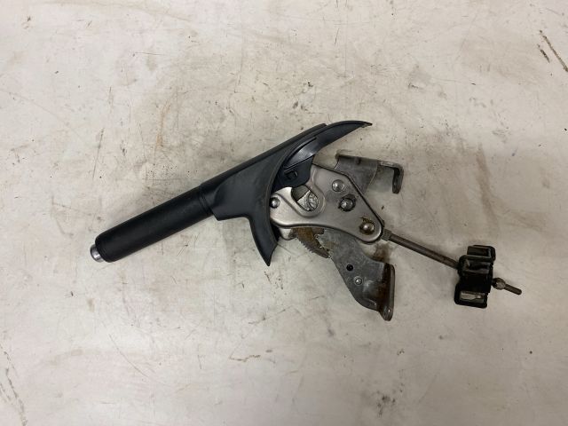 bontott TOYOTA YARIS Kézifék Kar