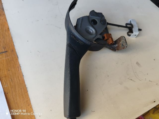 bontott TOYOTA YARIS Kézifék Kar