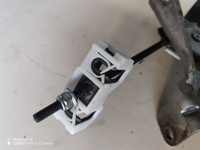 bontott TOYOTA YARIS Kézifék Kar