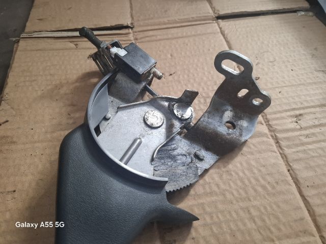 bontott TOYOTA YARIS Kézifék Kar