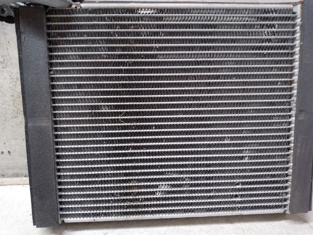 bontott TOYOTA YARIS Klíma Párologtató