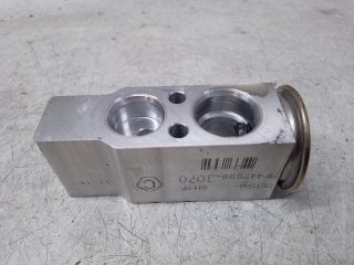 bontott TOYOTA YARIS Klíma Tágulási Szelep