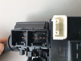 bontott TOYOTA YARIS Komplett Kormánykapcsoló (Bajuszkapcsoló)