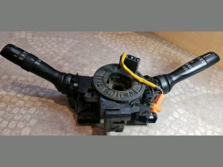 bontott TOYOTA YARIS Komplett Kormánykapcsoló (Bajuszkapcsoló)