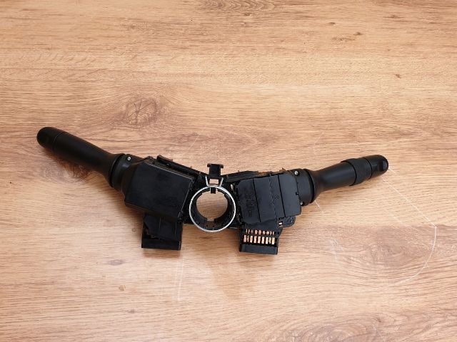 bontott TOYOTA YARIS Komplett Kormánykapcsoló (Bajuszkapcsoló)