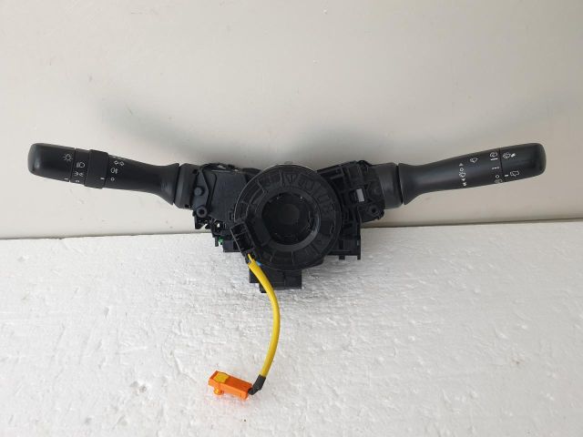 bontott TOYOTA YARIS Komplett Kormánykapcsoló (Bajuszkapcsoló)