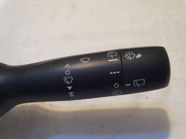 bontott TOYOTA YARIS Komplett Kormánykapcsoló (Bajuszkapcsoló)