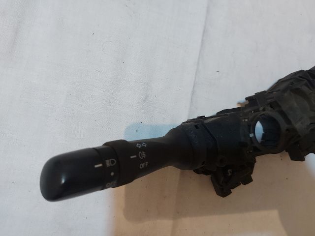 bontott TOYOTA YARIS Komplett Kormánykapcsoló (Bajuszkapcsoló)