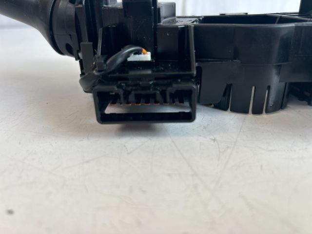 bontott TOYOTA YARIS Komplett Kormánykapcsoló (Bajuszkapcsoló)