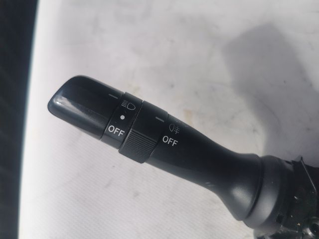 bontott TOYOTA YARIS Komplett Kormánykapcsoló (Bajuszkapcsoló)