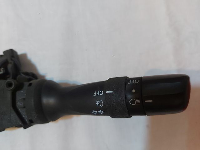 bontott TOYOTA YARIS Komplett Kormánykapcsoló (Bajuszkapcsoló)